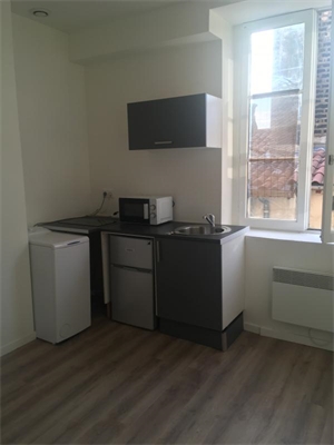 studio à la location -   69001  LYON, surface 16 m2 location studio - UBI478421483